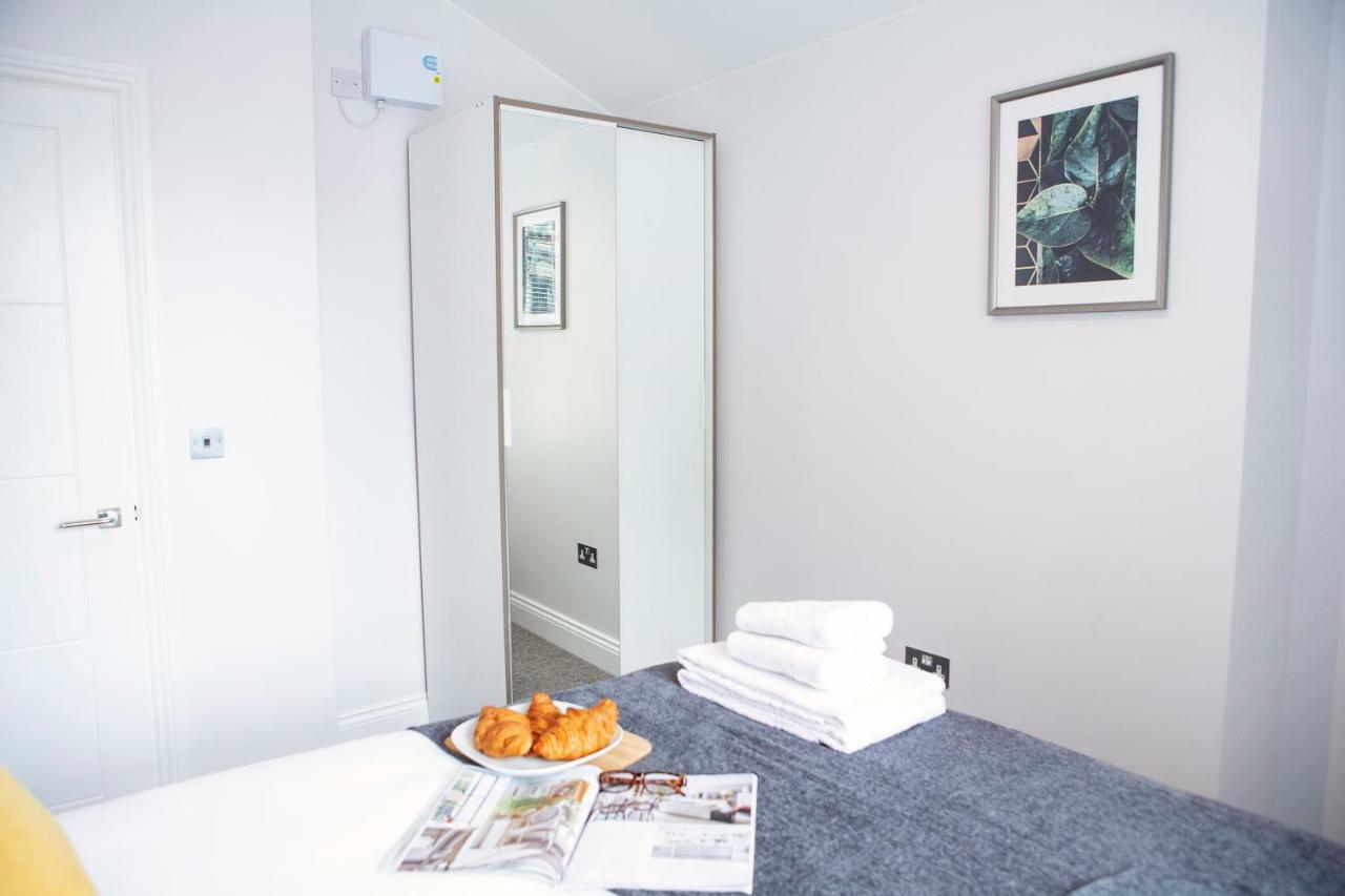 Quiet Central West End Apartments By Indigo Flats London Exteriör bild