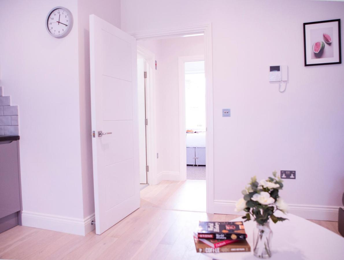 Quiet Central West End Apartments By Indigo Flats London Exteriör bild